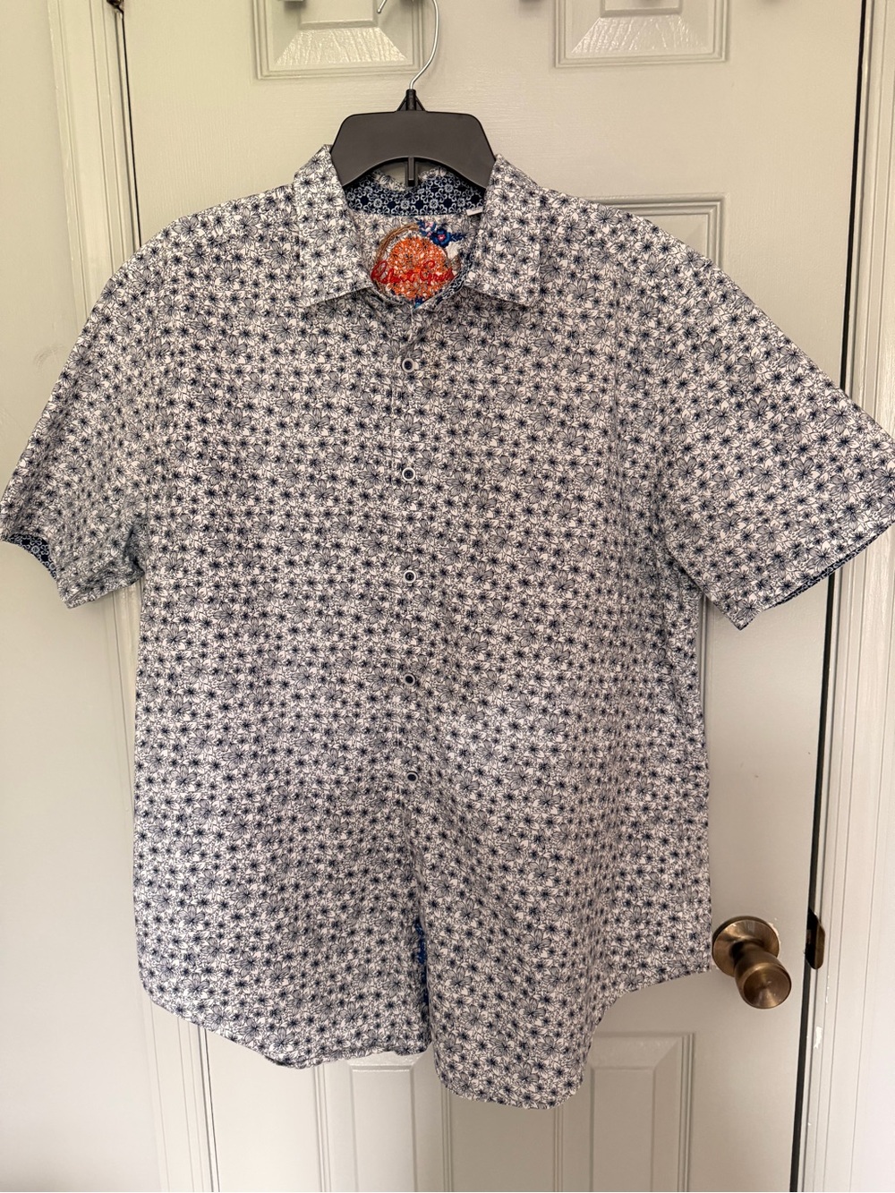 Robert Graham White & Navy Short-Sleeve Button-Down Shirt